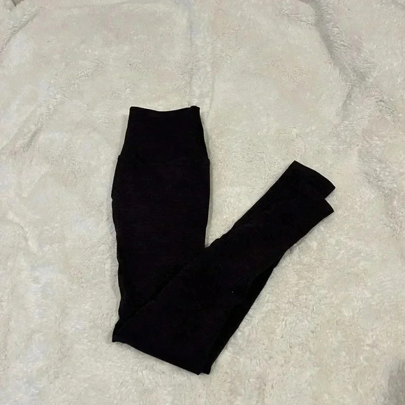Alphalete Womens Purple‎ Leggings Size S Small Crop Tight Compression Shaping - Picture 1 of 7
